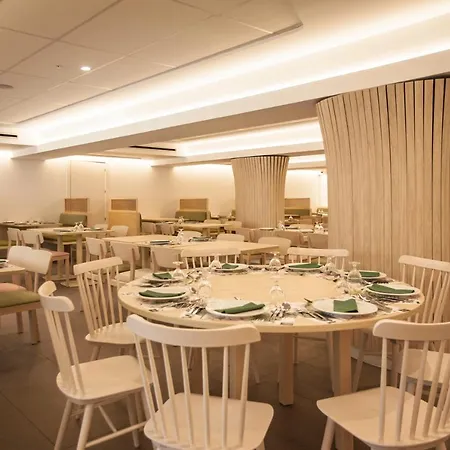 Ambassador Playa I Szálloda 4*