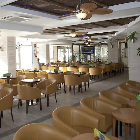 Ambassador Playa I Hotell