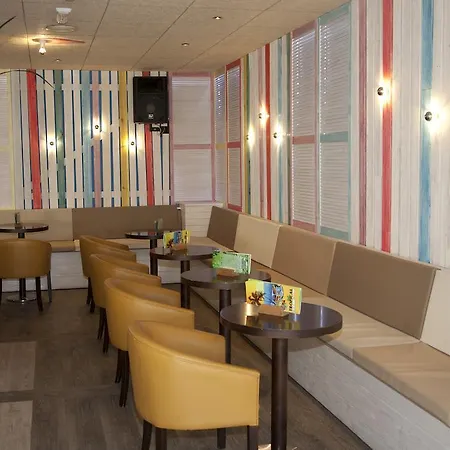 Ambassador Playa I Hotell 4*