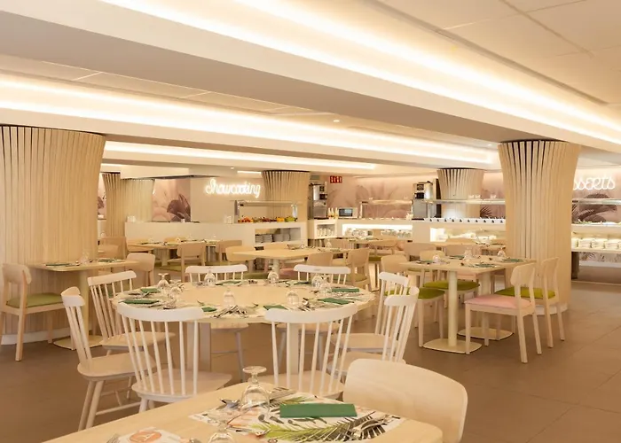 Ambassador Playa I Hotel 4*