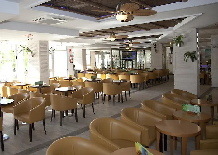 Ambassador Playa I Hotel