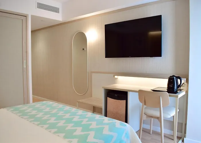 Ambassador Playa I Hotel